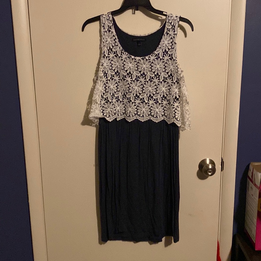 Super soft blue/white dress sz med